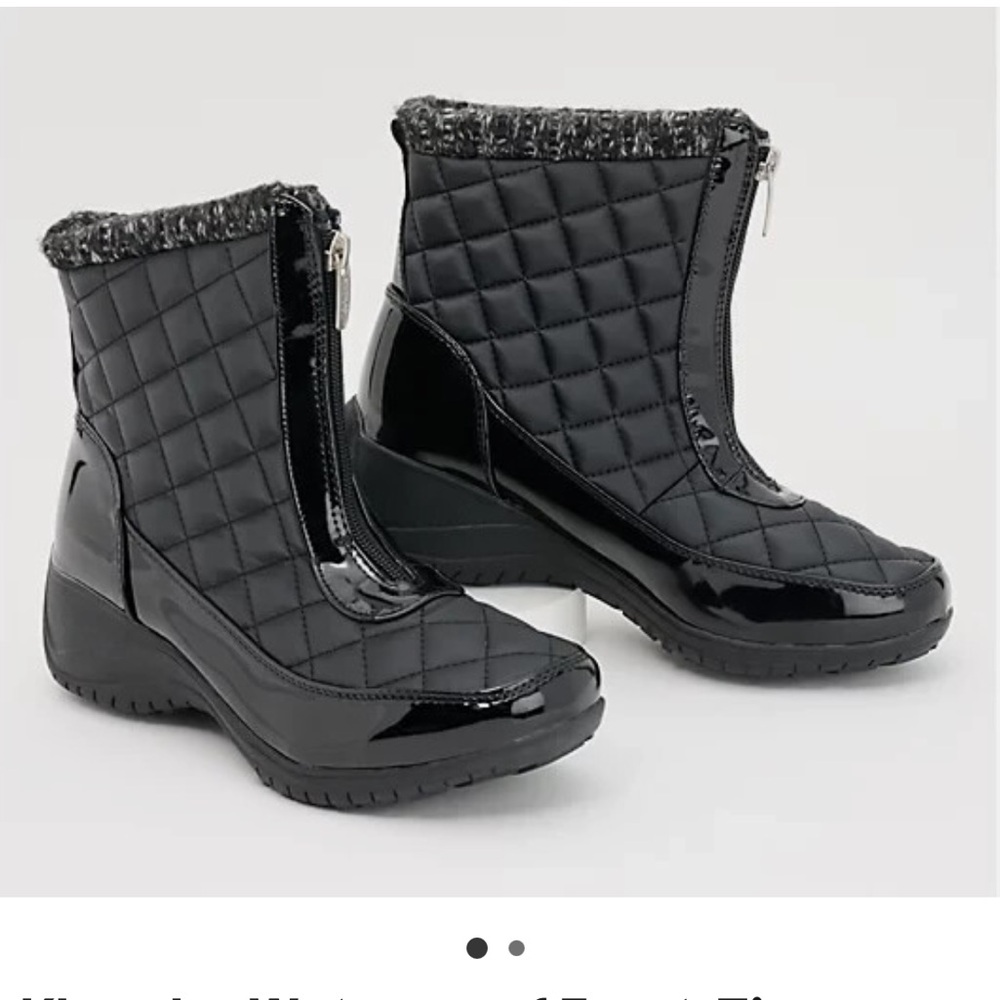 Khombu Black Quilted Winter Boots